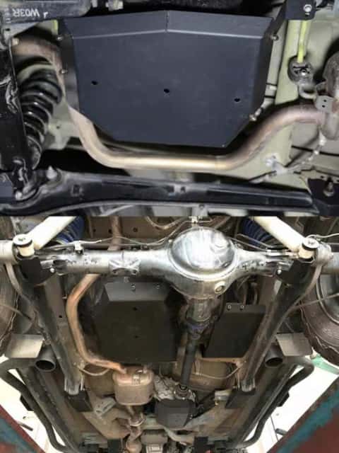Xevaban.com ở 214 Giải Ph&oacute;ng l&agrave; đơn vị chuy&ecirc;n cung cấp phụ kiện oto, đồ chơi suzuki jimny, phụ kiện suzuki jimny, xevaban, 214 giải ph&oacute;ng, Gi&aacute;p gầm cho Suzuki Jimny